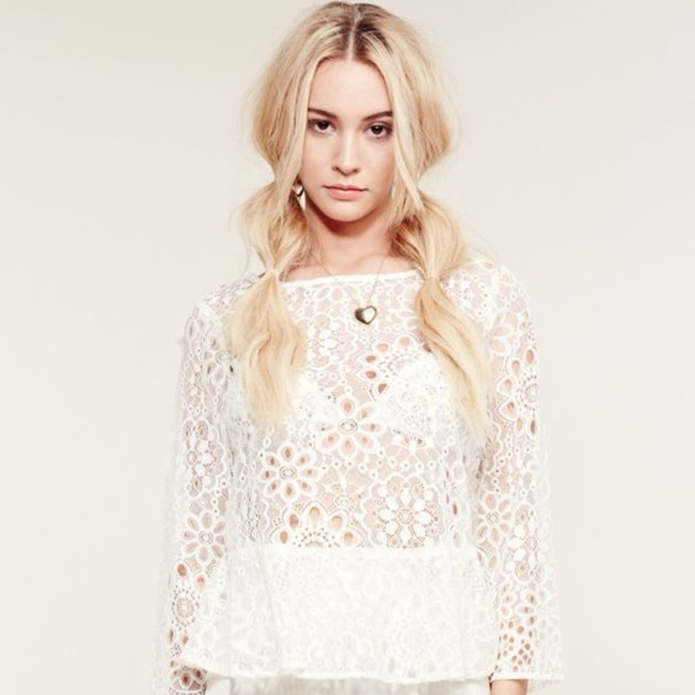 Holly FLL blouse